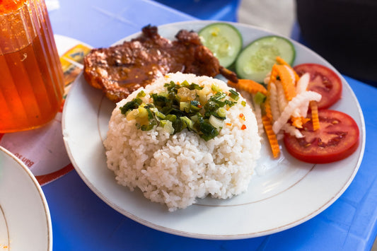 Cơm Tấm Sườn Nướng — Broken Rice with Grilled Pork Chop - A&E Foodstore