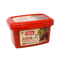 CJ Haechandle Gochujang, Hot Pepper Paste 1kg